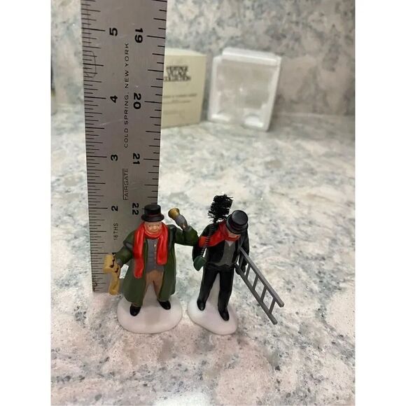 Department 56 Heritage Village Collection Town Crier & Chimney Sweep - Picture 5 of 5